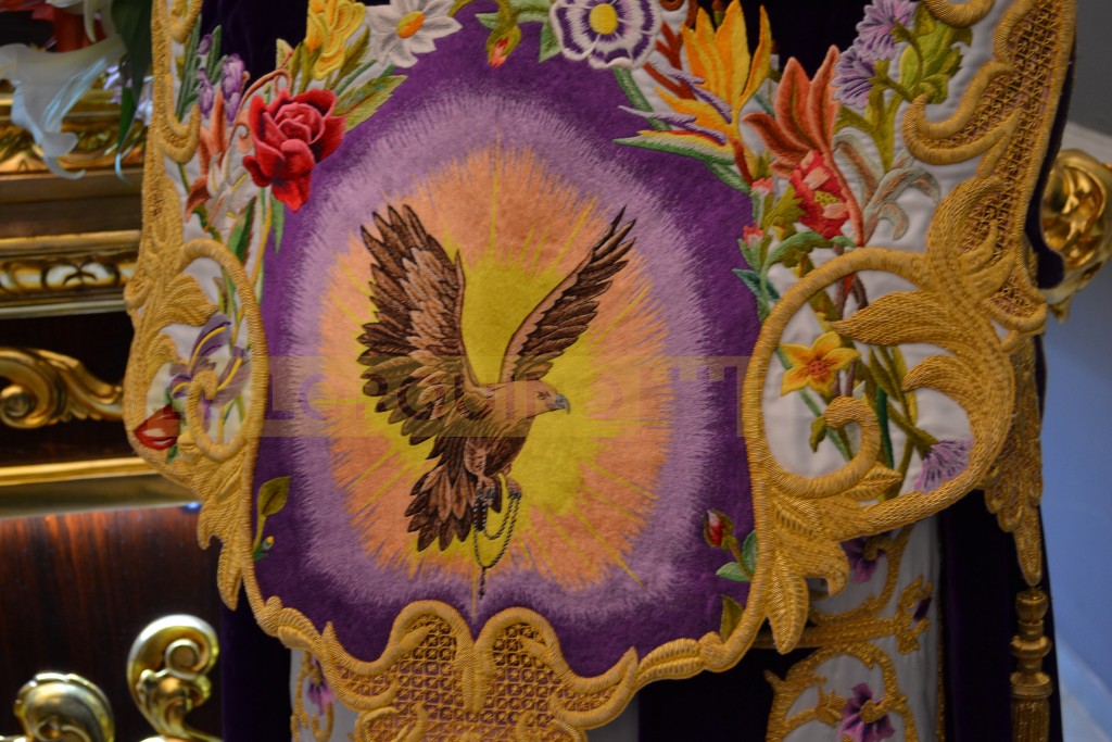 detalle aguila san juan