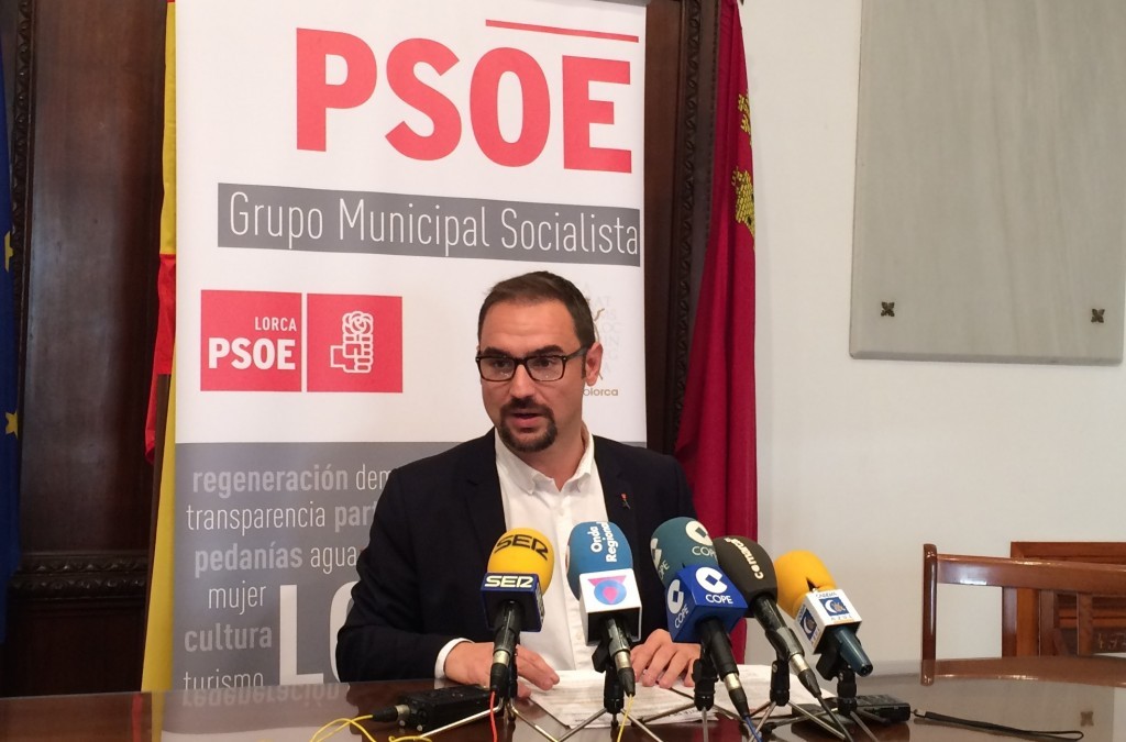 011215Diego_RenunciaDieta