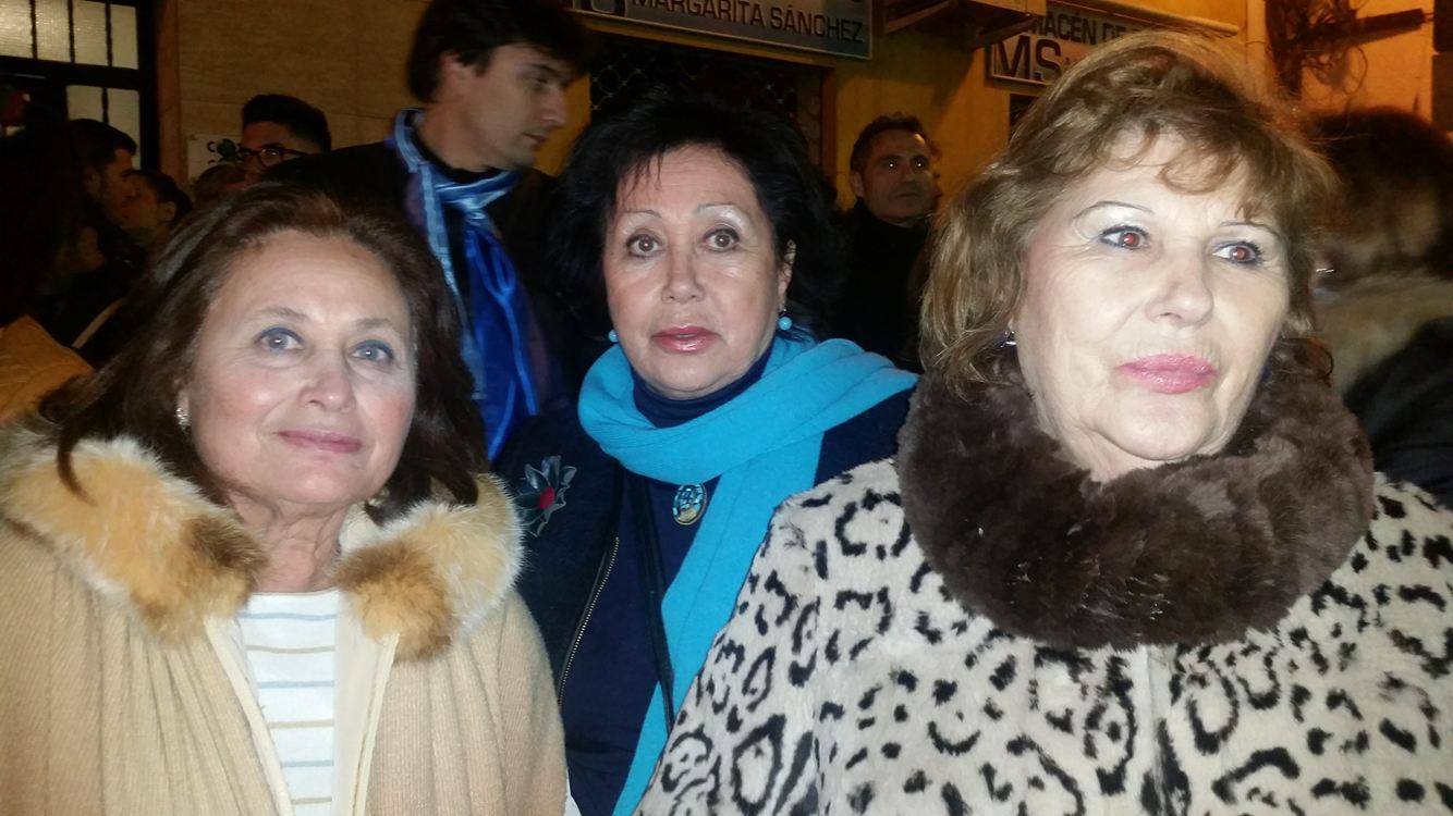 12499434_1080552495342733_840001540_o