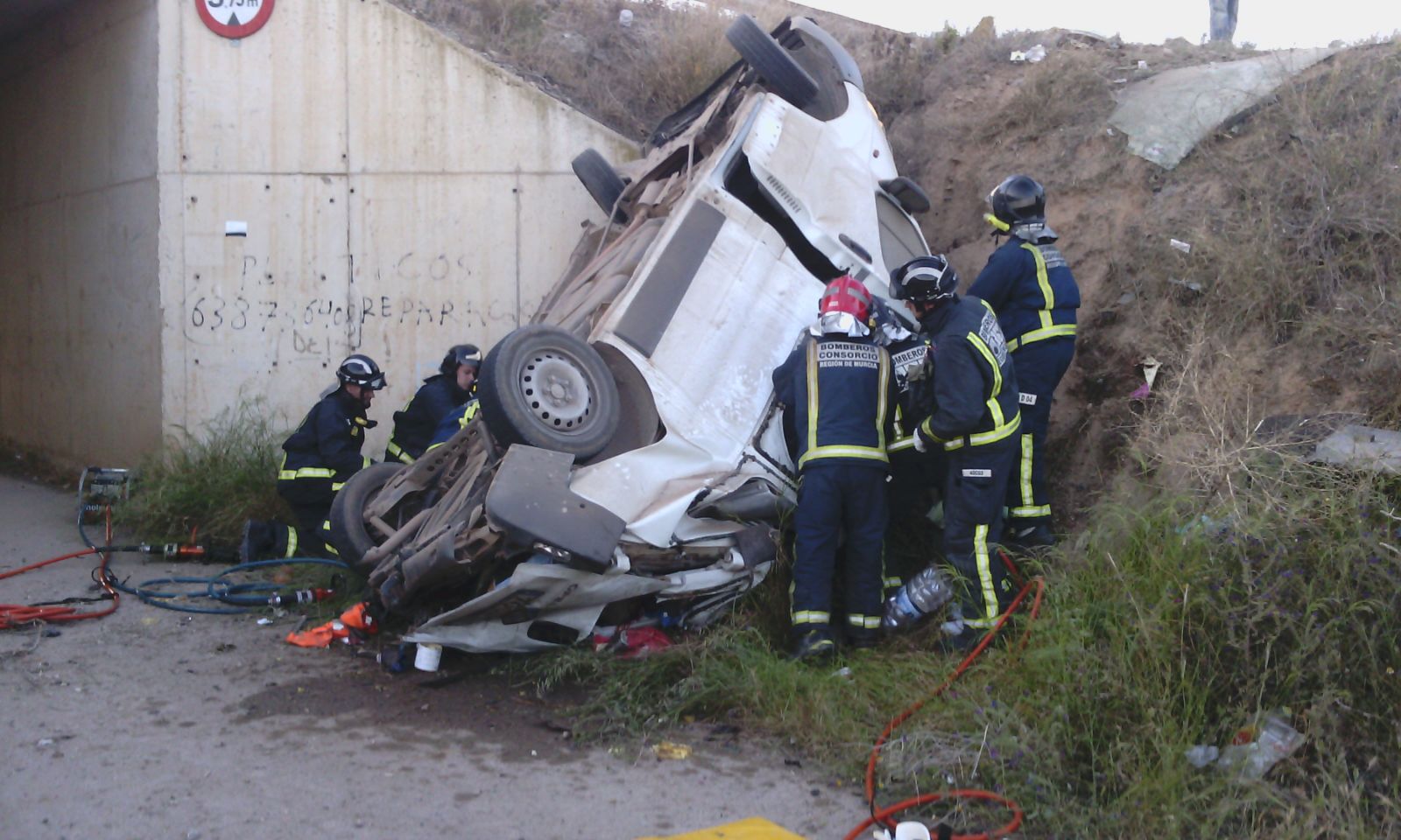 Accidente furgoneta  RM 11 3