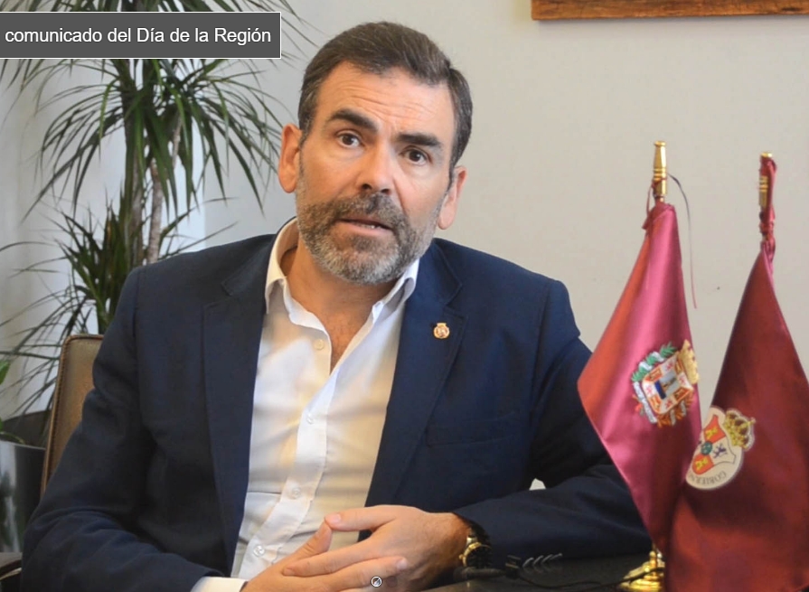 comunicado alcalde cartagena por el dia de la region