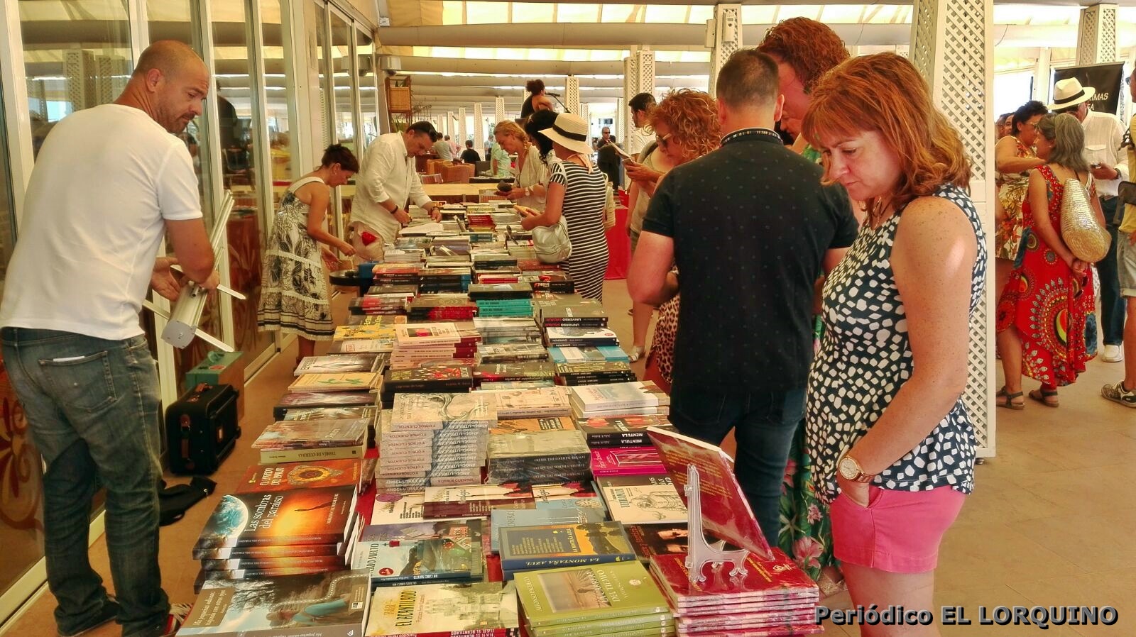 AGUILAS PLAYA LIBROS