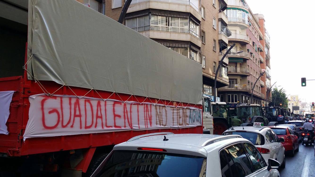 14456722_1453547881338677_1327846210_o